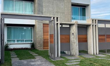CASA  NUEVA QUE INSPIRA.