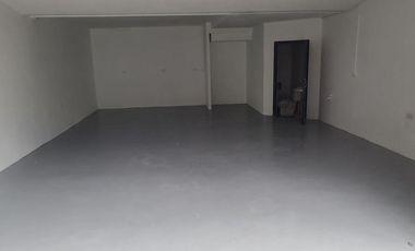 local en arriendo en cabecera del llano. Cod A1410367