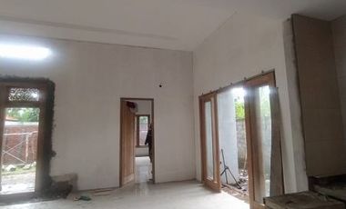 VILLA FULL FURNISHED HARGA MIRING DI BOROBUDUR