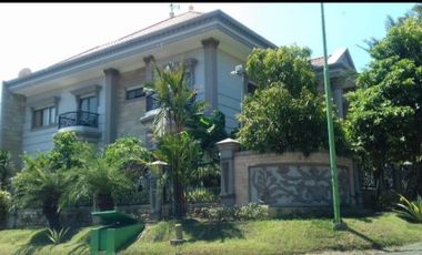 REPOSISI HARGA LELANG Dijual Rumah Mewah Graha Family Surabaya