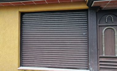 ¡  VENTA DE  CASA  MUY AMPLIA E INICIE SU PROPIO NEGOCIO  ¡