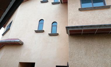 ¡  VENTA DE  CASA  MUY AMPLIA E INICIE SU PROPIO NEGOCIO  ¡