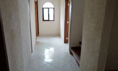 ¡  VENTA DE  CASA  MUY AMPLIA E INICIE SU PROPIO NEGOCIO  ¡