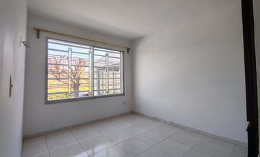 casa en venta en portal de los alcazares. Cod V29161