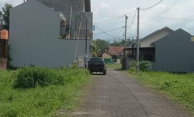 Rumah Dijual Siap Huni Type 45 Unfurnished di Singocandi Kudus