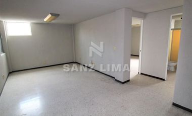 BLVD. A. LÓPEZ MATEOS PTE.: 3 AMPLIAS OFICINAS CON MAGNIFICA UBICACIÓN.