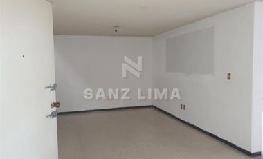 BLVD. A. LÓPEZ MATEOS PTE.: 3 AMPLIAS OFICINAS CON MAGNIFICA UBICACIÓN.