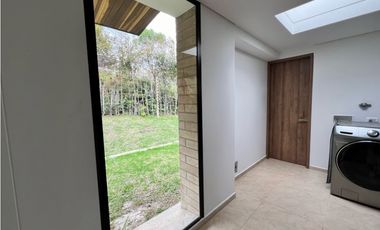 Venta casa campestre En Alto de las Palmas sector lemont