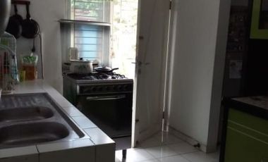 Rumah di Ciledug, Tangerang. Harga Murah tanah luas