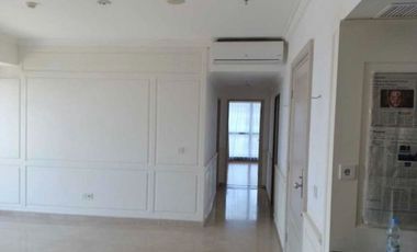 Apt. The Peak lt 38 Private Lift Semi Furnished, View City