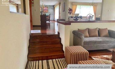 Terreno 3000m2 con 2 Casas de Venta – San Joaquín , 3 dormitorios, (C-197)