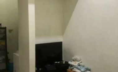 Rumah di Puri Safira Regency - de Nizar Mansion Menganti, Gresik