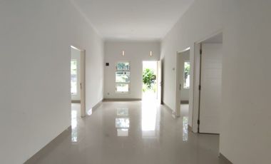 DIJUAL RUMAH SIAP HUNI DEKAT BANDARA ADI SUCIPTO