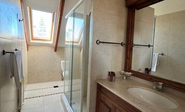 Se arrienda casa comercial en La Foresta, Viña del Mar