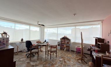 edificio en arriendo en las palmas. Cod A2247