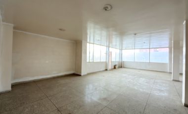 edificio en arriendo en las palmas. Cod A2247