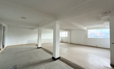 edificio en arriendo en las palmas. Cod A2247