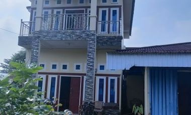 rumah 2 tinggal di ahmad dahlan tanah besar harga murah