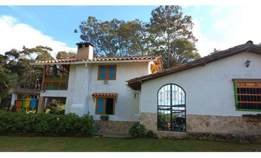 VENTA  CASA-FINCA VEREDA SANTA ELENA  - MEDELLIN