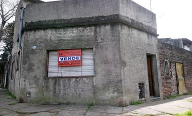 VC2650 - VENTA - Casa 2 amb - Sobre Moreno