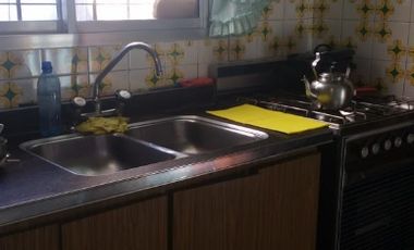 Casa en venta en Quilmes Este