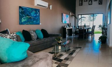 Casa en venta en privada al norte de Mérida