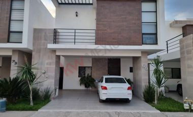 Se vende casa en sector Viñedos, Villa de las Palmas, Torreón