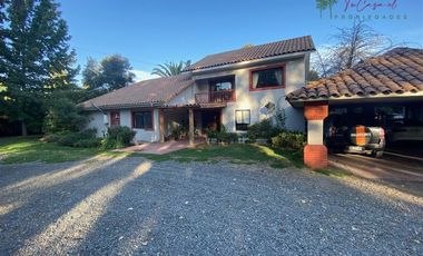 Parcela c/casa venta 7D/4B quincho + piscina en Carampangue
