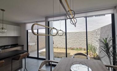Casa en venta con 3 recamaras ubicada en Zákia