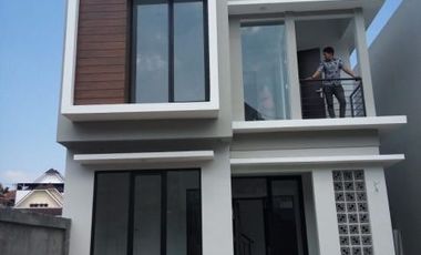 RUMAH SMART HOME SYSTEM DI BANDUNG UTARA AKSES DEKAT KE PUSAT KOTA
