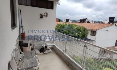 apartamento en venta en las almeidas. Cod V101832