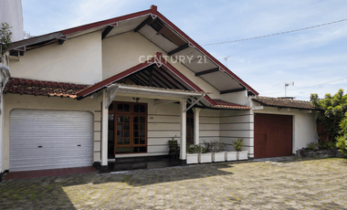 Rumah Dengan Tanah Luas 789m2 Di Kota Jogja Dekat Malioboro