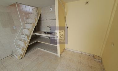 COD. 5981 - SE ARRIENDA APARTAMENTO - BARRIO: LAGOS III