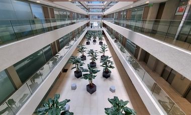 Moderna Oficina en Venta en Las Condes