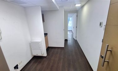 Moderna Oficina en Venta en Las Condes