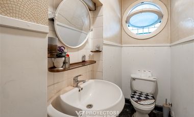 Casa en venta de 4 dorm. en Providencia