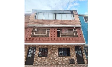 RV329 SE VENDE CASA RENTABLE BARRIO GRAN YOMASA