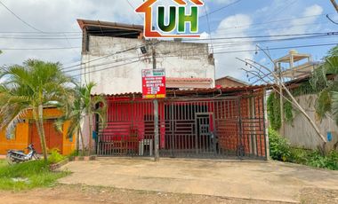 00575 - VENTA DE ALMACEN + MINIDEPARTAMENTO PUCALLPA - AC 393 M2