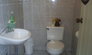 Local de venta en Av. de las Américas – código:7813