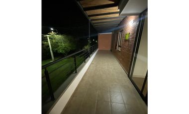 VENTA APARTAMENTO 104 mts2 LA CEJA SECTOR CC VIVA - C