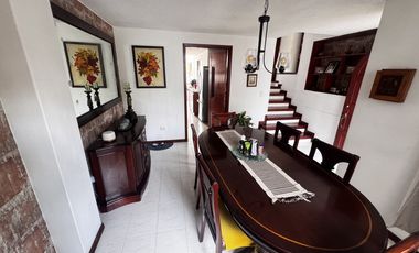 SE VENDE CASA EN CCONJUNTO B/ BELLAVISTA