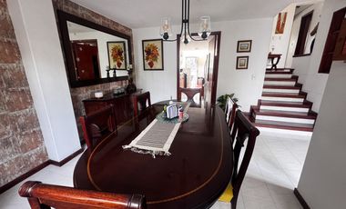 SE VENDE CASA EN CCONJUNTO B/ BELLAVISTA
