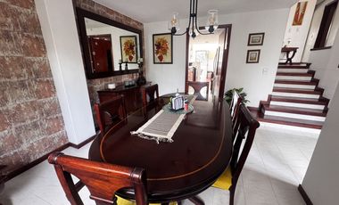 SE VENDE CASA EN CCONJUNTO B/ BELLAVISTA