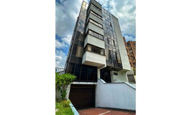 Apartamento en Pinares, 202 m2, 4 habitaciones con excelente ubicación
