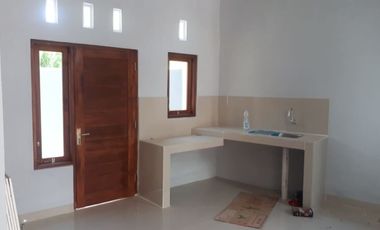 JUAL RUMAH MURAH DENGAN TANAH LUAS DI SEYEGAN