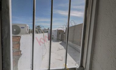 Propiedad en venta con 4 departamentos. Clínica IMSS 35