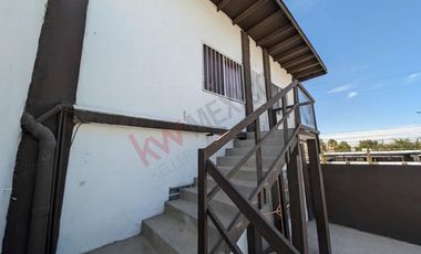 Propiedad en venta con 4 departamentos. Clínica IMSS 35