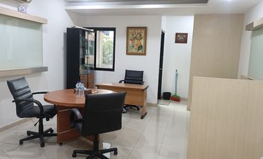 DISEWAKAN RUANG USAHA APT. CERVINO 1 UNIT SEMI FURNISHED