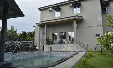 Di jual cepat Rumah Mewah Jln. Air Dingin - Simpang 3 Pku DI lengkapi interiro