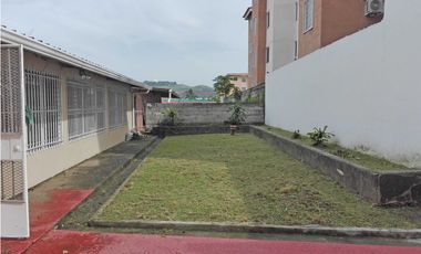 Vendo casa al lado de la Barriada las Cumbrecitas *LC-06*